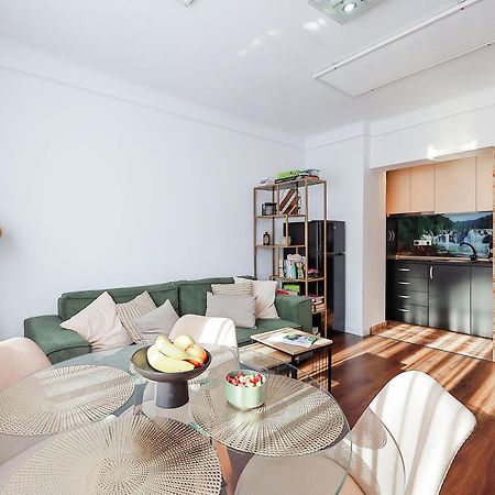 Oradea City Center Apartment Near Aquapark With Jacuzzi & Parking Exteriör bild